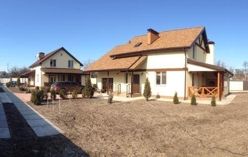 Фото будівництва будинку по проекту Чадо 3 площею 140 м2