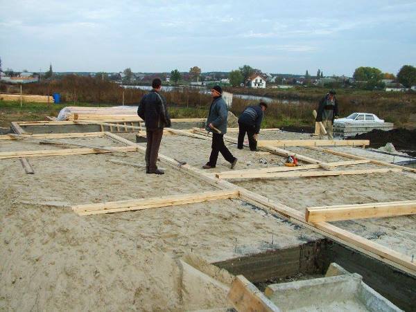 Як побудувати будинок