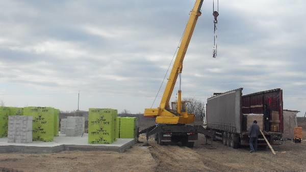 розвантаження газоблоків