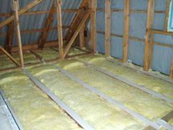 Натуральна базальтова вата для утеплення підлоги і стін