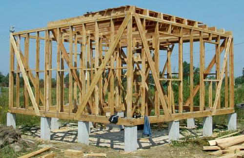 Стіни з дерева