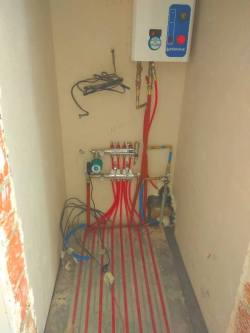 тепла підлога під ламінат без цементної стяжки