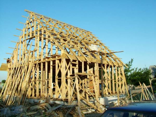 Приступили до монтажу димаря