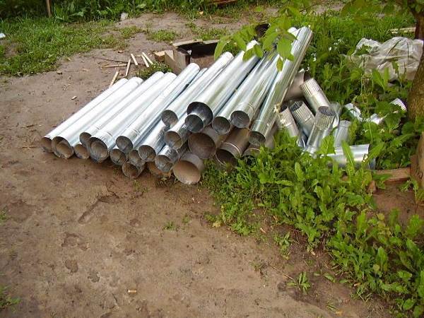 як побудувати дерев'яний будинок каркасний. труби для вентиляційних каналів