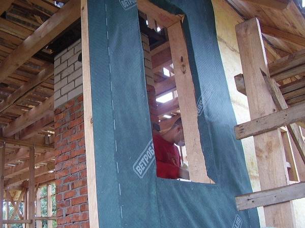 з чого будувати будинок. вітроізоляція на схилах