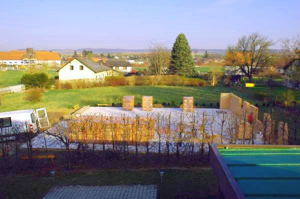 Вот и первая стена вырисовывается