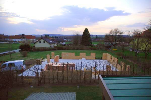 А за первой и остальные подтянулись