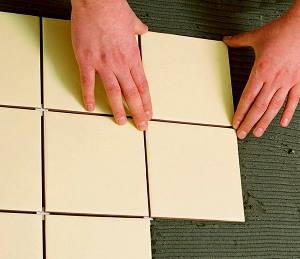 влаштування водяної теплої підлоги під плитку