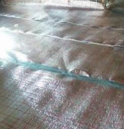 укладання підкладки під теплу підлогу